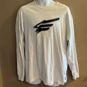 Elevation snowboards vintage long sleeve skater shirt